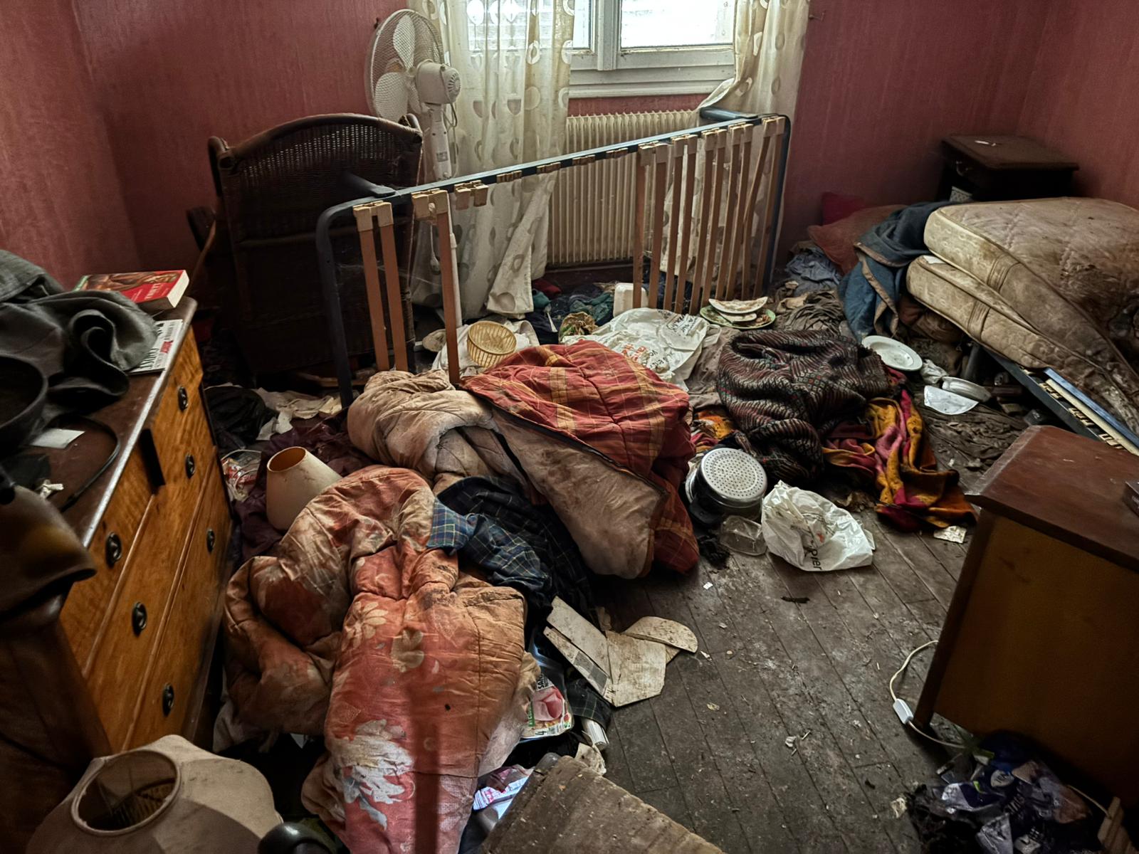 La société doit-elle garder une archive des chantiers ? IMG 20250901 WA0085